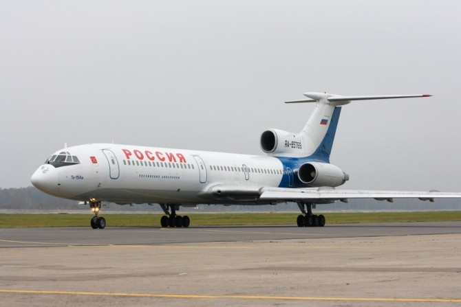 avion Tu-154