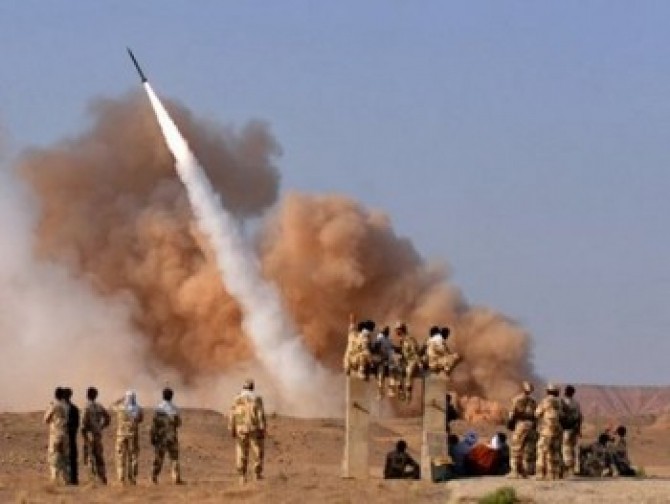 Iran_racheta_lansare