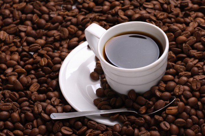  Pentru o viaţă mai lungă, bea cafea constant