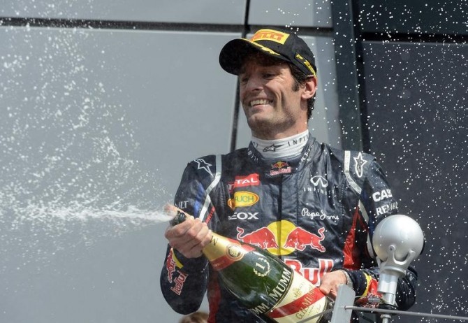 Pilotul australian, Mark Webber şi-a prelungit contractul cu RedBull până în 2013 
