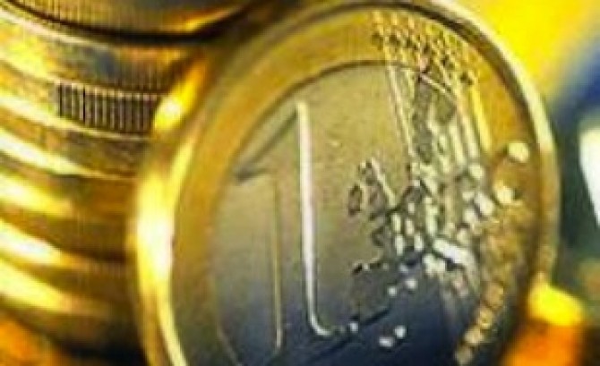 romania-ar-putea-adopta-moneda-euro-in-2015-cu-un-an-mai-tarziu-decat-se-estimase-33405