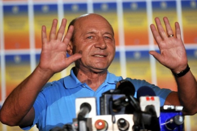 Băsescu: Cei domiciliaţi în străinătate sunt în cvorum la referendum, ca şi la prezidenţiale