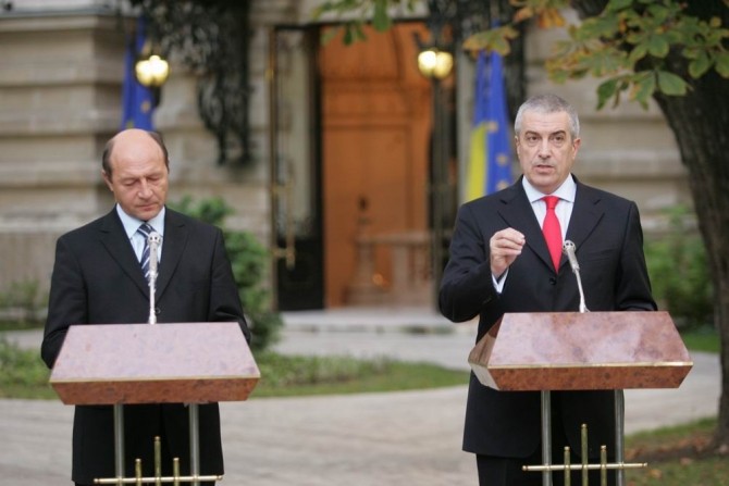 Călin_Popescu_Tăriceanu_and_Traian_Băsescu