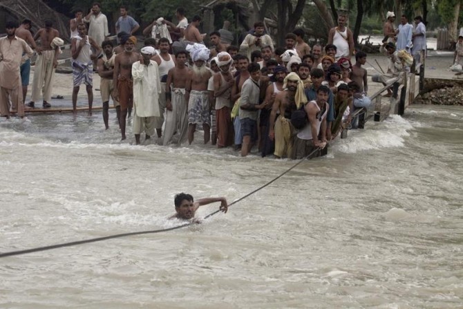 inundatii-india