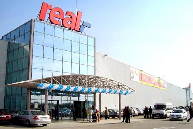 Reprezentantii-Hypermarket-ului-Real-îşi-doresc-cât-mai-multe-produse-româneşti-pe-rafturile-lor