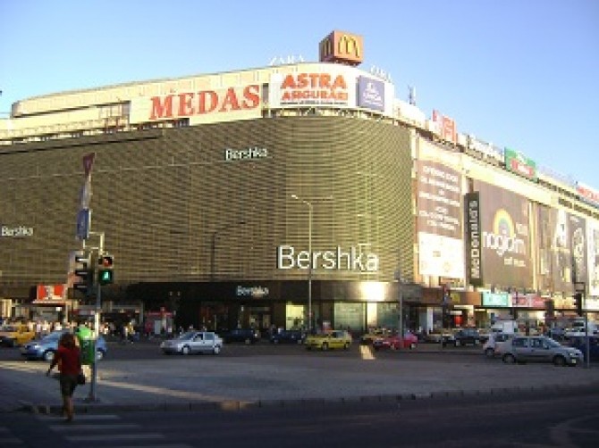 Unirea_Shopping_Center_Bucharest