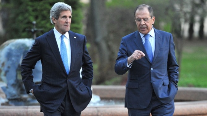 John Kerry și Sergei Lavrov