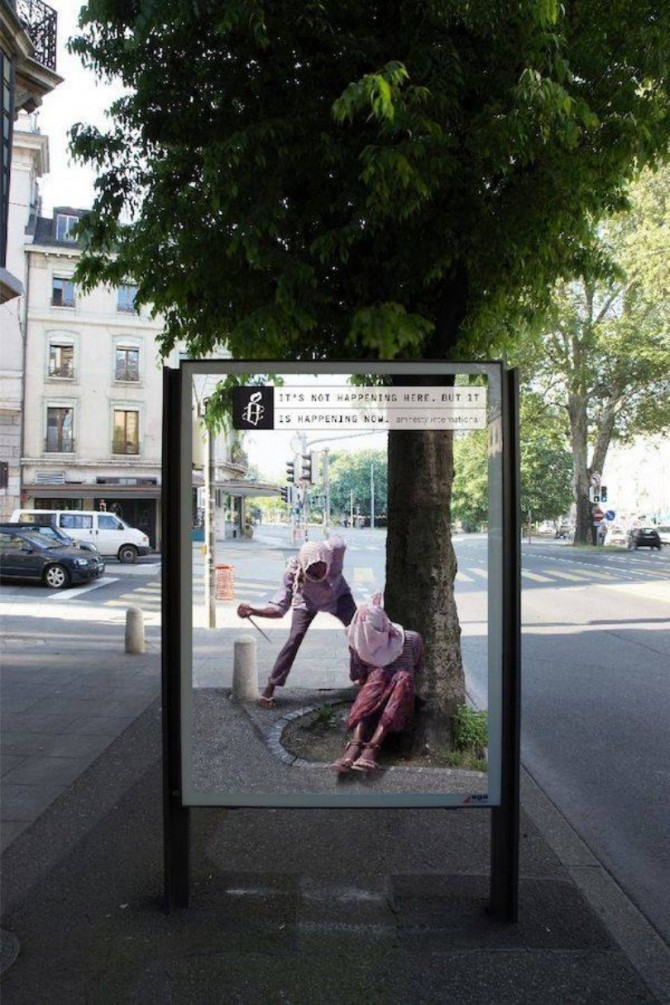 Campanie genială! Ce au văzut oamenii în stațiile de autobuz (1)