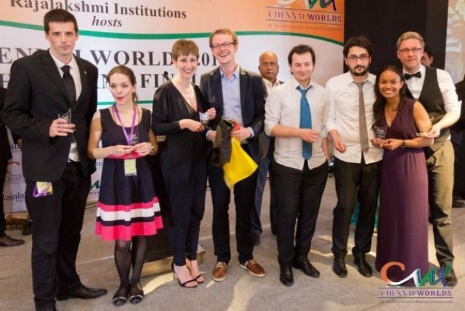 finalisti-Campionatul-Mondial-de-Dezbateri-Universitare-Chinnai_ARDOR