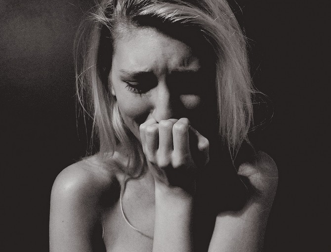 woman-crying