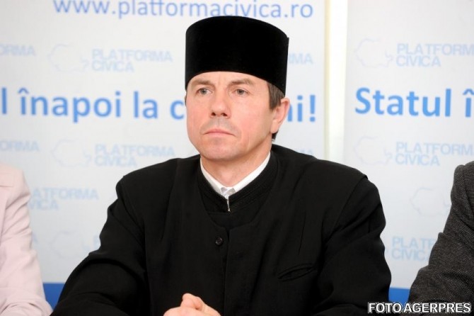 Protopopul Vasile Laiu s-a implicat și în protestele localnicilor de la Pungești împotriva explorării gazelor de șist