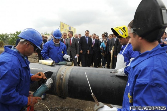 Victor Ponta, alături de Iurie Leanca la inaugurarea lucrărilor de construcție a gazoductului