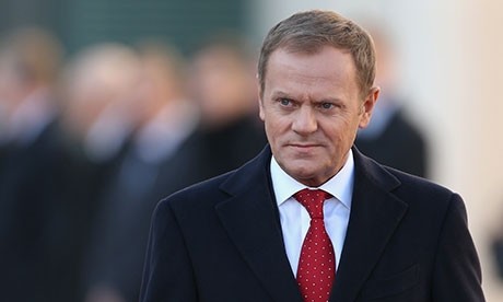 Accident Smolensk. Tusk, acuzat de ”TRĂDARE diplomatică” - DC News (Comunicat de Presă)