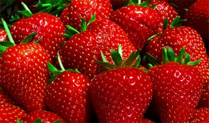 Apă de căpșuni pentru a se dezumfla și a pierde în greutate - Băuturi de slăbit