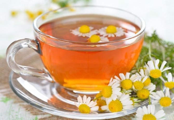 ceaiul de mușețel mă ajută să pierd greutatea)