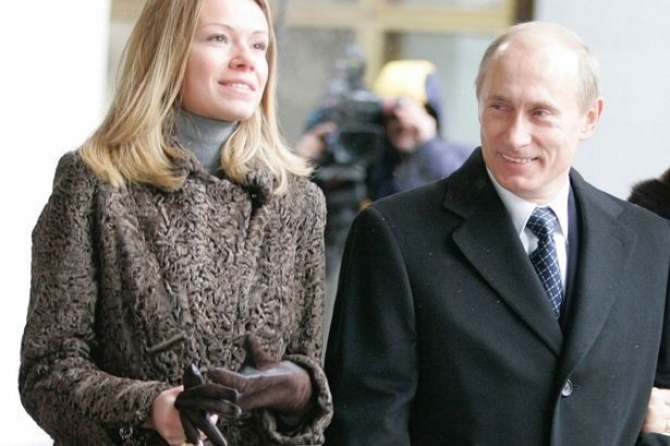 Putin, alături de Maria, fiica cea mare