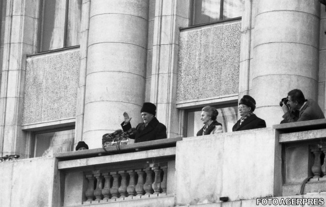 Nicolae Ceaușescu, la ultimul său discurs din balconul CC, pe 21 decembrie 1989. Foto: Agerpres