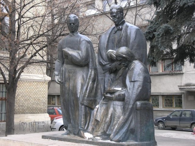 Grupul statuar 'Școala Ardeleană' din Cluj 
