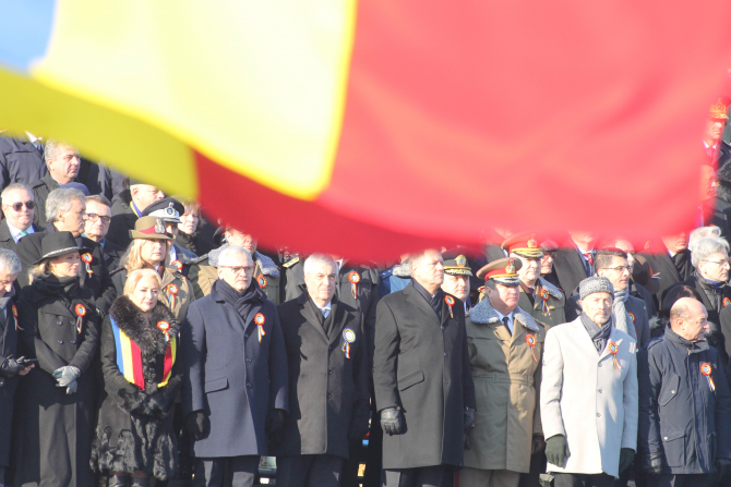 Președintele Klaus Iohannis șicei doi președinți ai celor două camere ale Parlamentului
