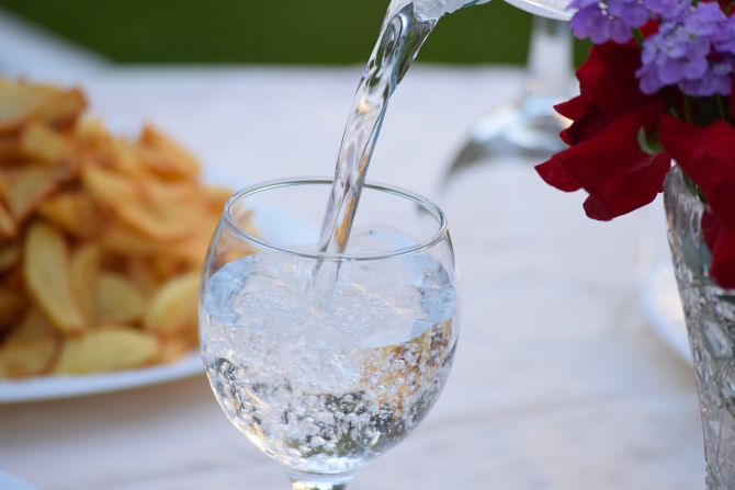Blog - Post - Dieta cu apă caldă și lămâie