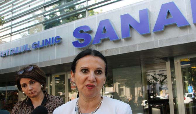 Sorina Pintea:Am vrut să văd unde s-ar încadra Spitalul Sanador Foto: C. Andreescu 