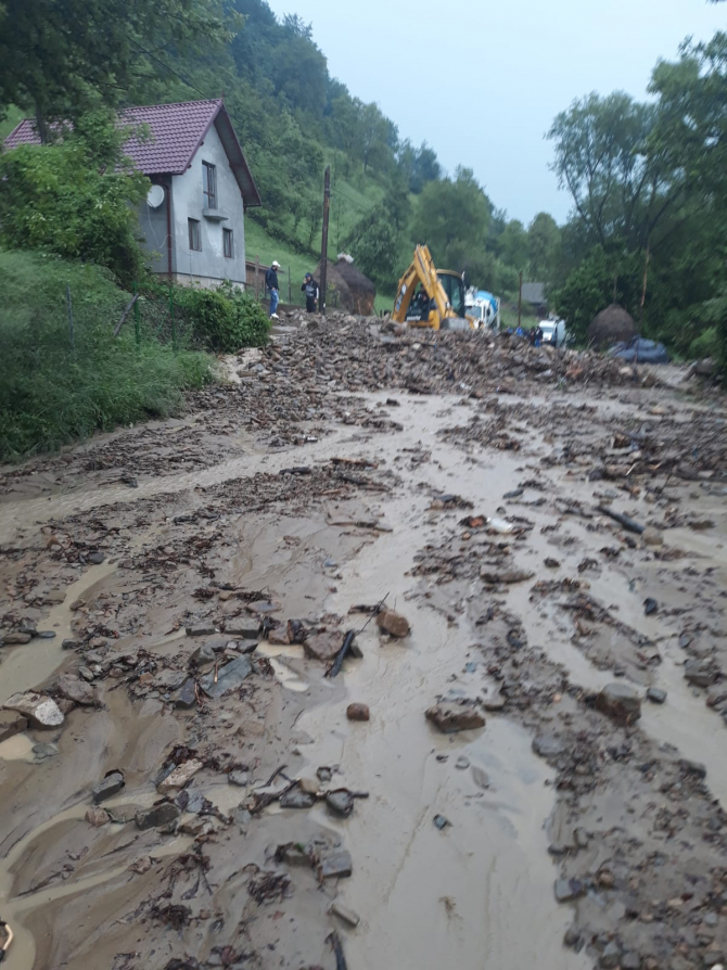 Inundatii. FOTO: ISU Bistrița-Năsăud