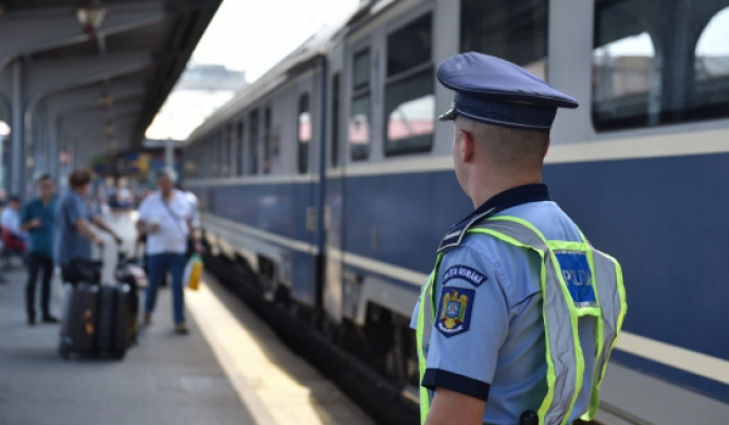 Poliție, control trenuri. FOTO: Poliția Română