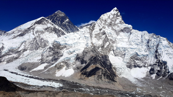varful Everest. foto: Octav Petrariu, alpinist - FB