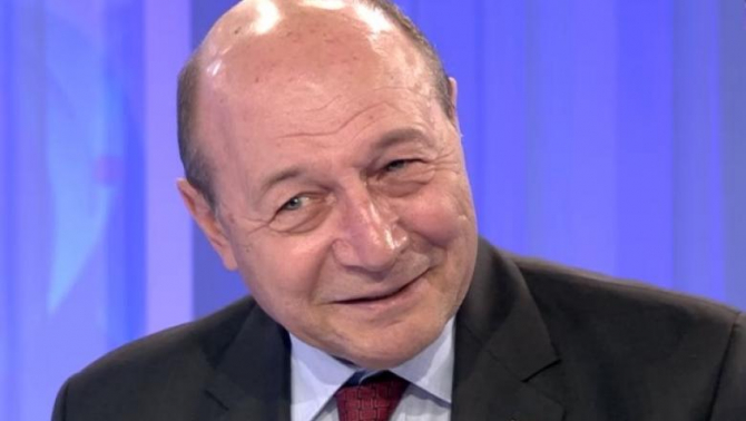 Băsescu:  Ludovic Orban, Rareș Bogdan și alții cu care se consultă Iohannis sunt "guriștii care n-au nimic în cap"