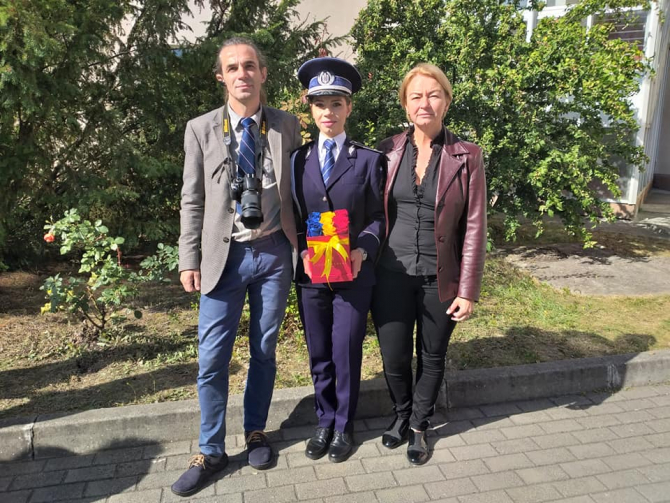 Agentul de poliţie Adriana Bodiș, cea mai mare medie de absolvire din istoria Școlii de Poliție Cluj