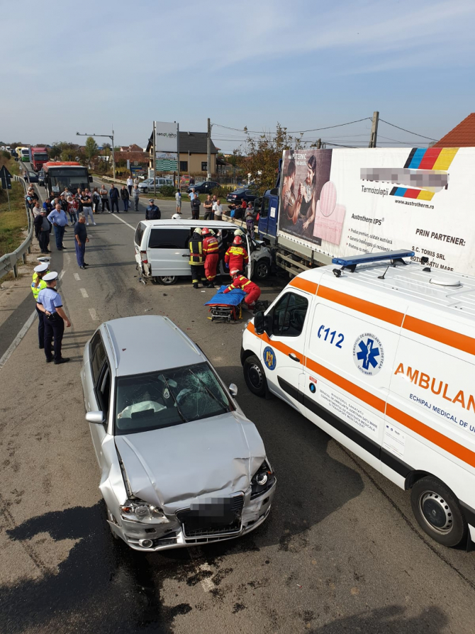 Accident In Cluj Opt Persoane La Spital Dcnews