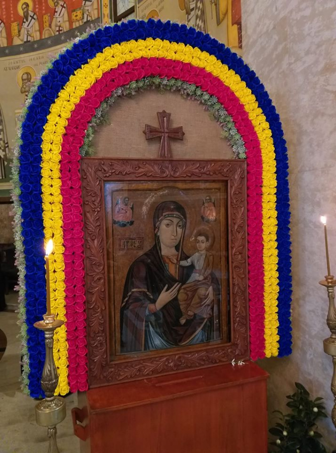 Sfânta Maria - 8 septembrie 2022. Cea mai frumoasă și puternică urare - Poză cu Icoana Făcătoare de Minuni a Maicii Domnului de la Mănăstirea Nicula