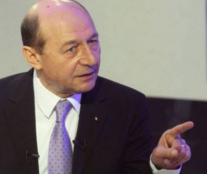 Traian Băsescu: Măi Ludovice, măi hoților și din moartea românilor vreți să faceți bani?!