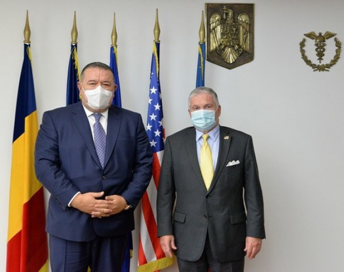 Adrian Zuckerman, ambasadorul SUA  în România, alături de Mihai Daraban, președintele CCIR