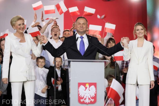 Președintele Poloniei: Ofensiva neomarxismului în online e foarte puternică