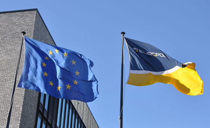 europol a destructurat cea mai mare piata ilegala online