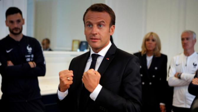 Macron, nou reproș adresat francezilor: Ne-am transformat într-o naţiune de 66 de milioane de procurori!