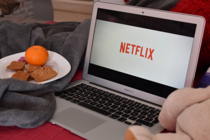 Netflix a trecut de 200 de milioane de abonaţi. Sursa: Pixabay