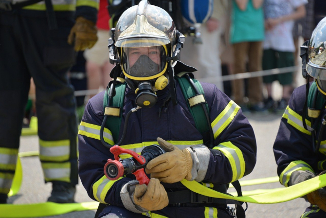 Pompierii ISU Botoșani, apel la populație / Imagine de Michael Schwarzenberger de la Pixabay 