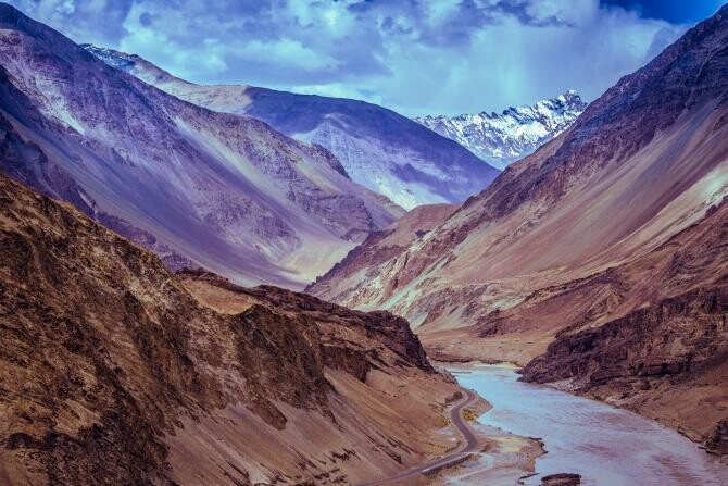 Supraviețuitori, scoși de sub sedimente după prăbușirea ghețarului din Himalaya  /  Sursă foto: Pixbay