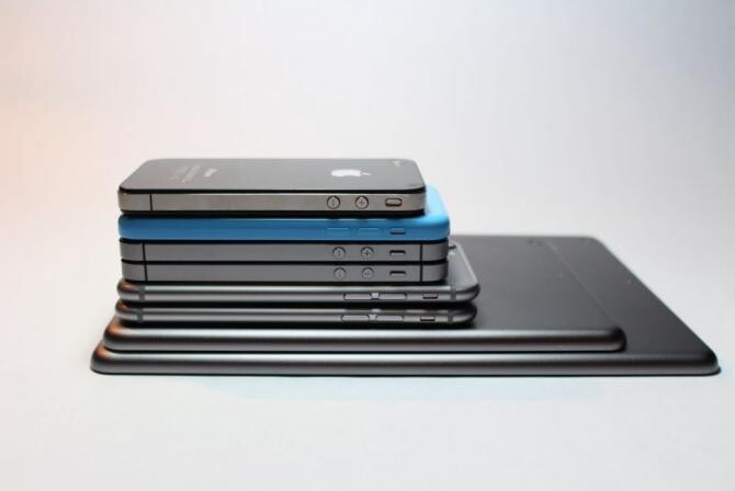 Apple ar putea opri producţia de iPhone 12 mini / Foto Pexels