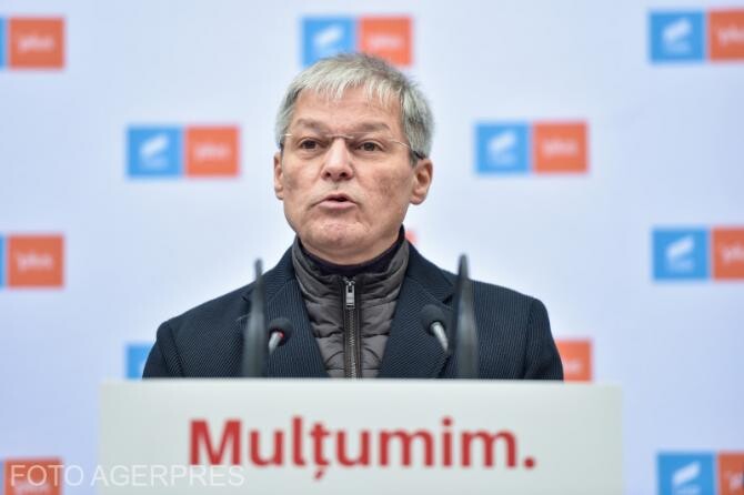 Cioloș vrea desființarea unor instituții