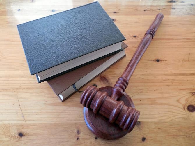 Tribunalul Suceava, verdict în cazul celor trei polițiști / Imagine de succo de la Pixabay 