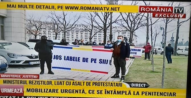 Protest la Ministerul Justiției: Jos labele de pe SIIJ! - Captură video România TV