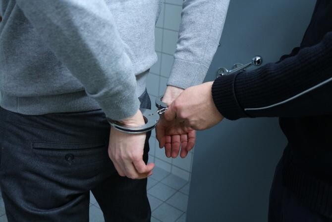 Botoșănean condamnat pentru tentativă de omor, reținut la graniță / Imagine de 4711018 de la Pixabay 