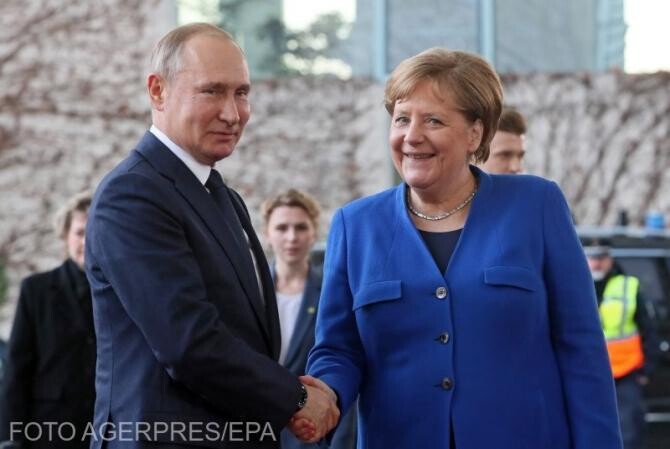 Angela Merkel, pregătită să comande vaccinul Sputnik V dacă este autorizat în UE 