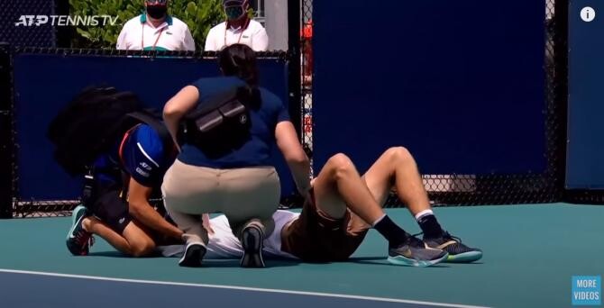 Britanicul Jack Draper s-a prăbuşit pe teren în primul său meci la Miami Open - Captură Video ATP Tennis TV