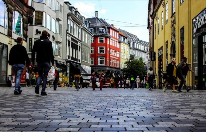 Guvernul danez vrea să facă și mai restrictivă o lege privind procentul de locuitori 'non-occidentali' în cartiere