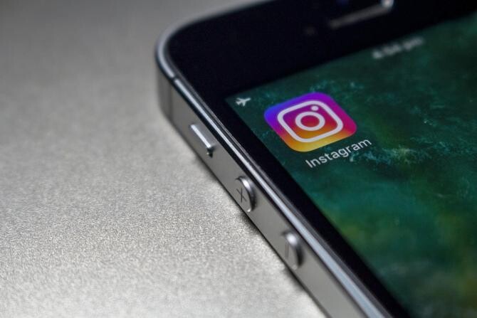 Instagram doreşte să determine vârsta utilizatorilor cu ajutorul inteligenţei artificiale 