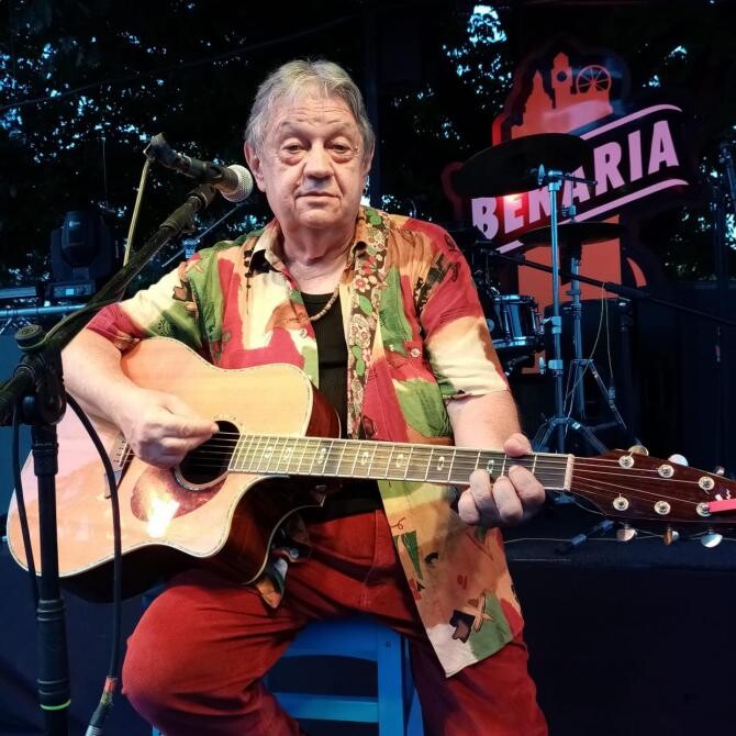 Mircea Vintilă, o nouă melodie în ziua în care împlinește 72 de ani. Alifantis, mesaj emoționant: Te iubesc!  /  Sursă foto: Facebook Mircea Vintilă